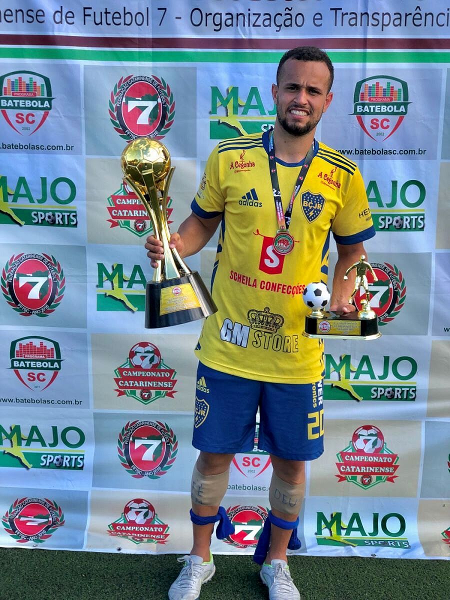 Clayton Porfírio, do time Borça Juniors, um dos artilheiros do Campeonato. 